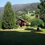 بيت ضيافة Grasser 3*