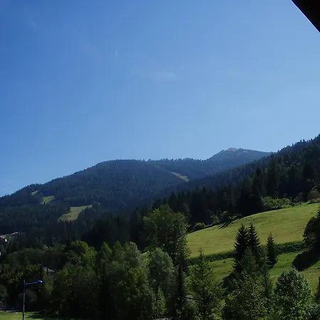 Pensionat Grasser 3*